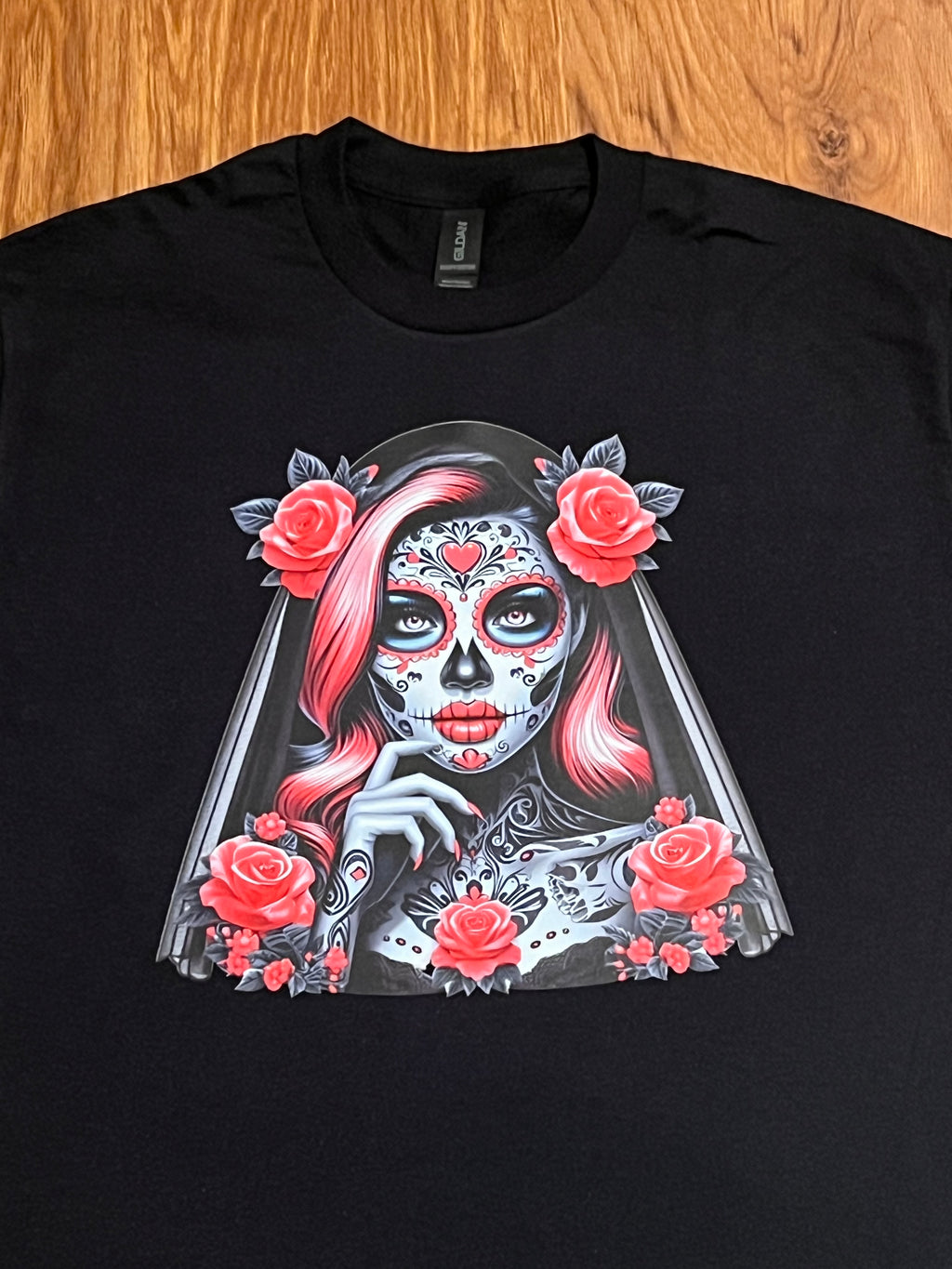 Catrina Rose Tee – Día de los Muertos Inspired Design T-Shirt Crewneck Short Sleeve