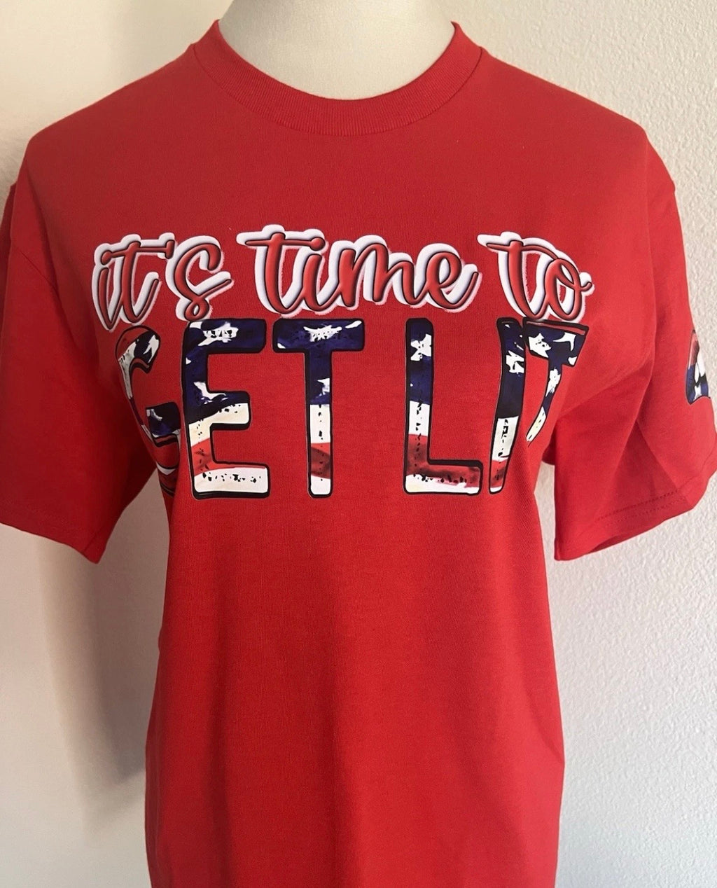 Casual drip, on sale 👕🔥 Size Medium