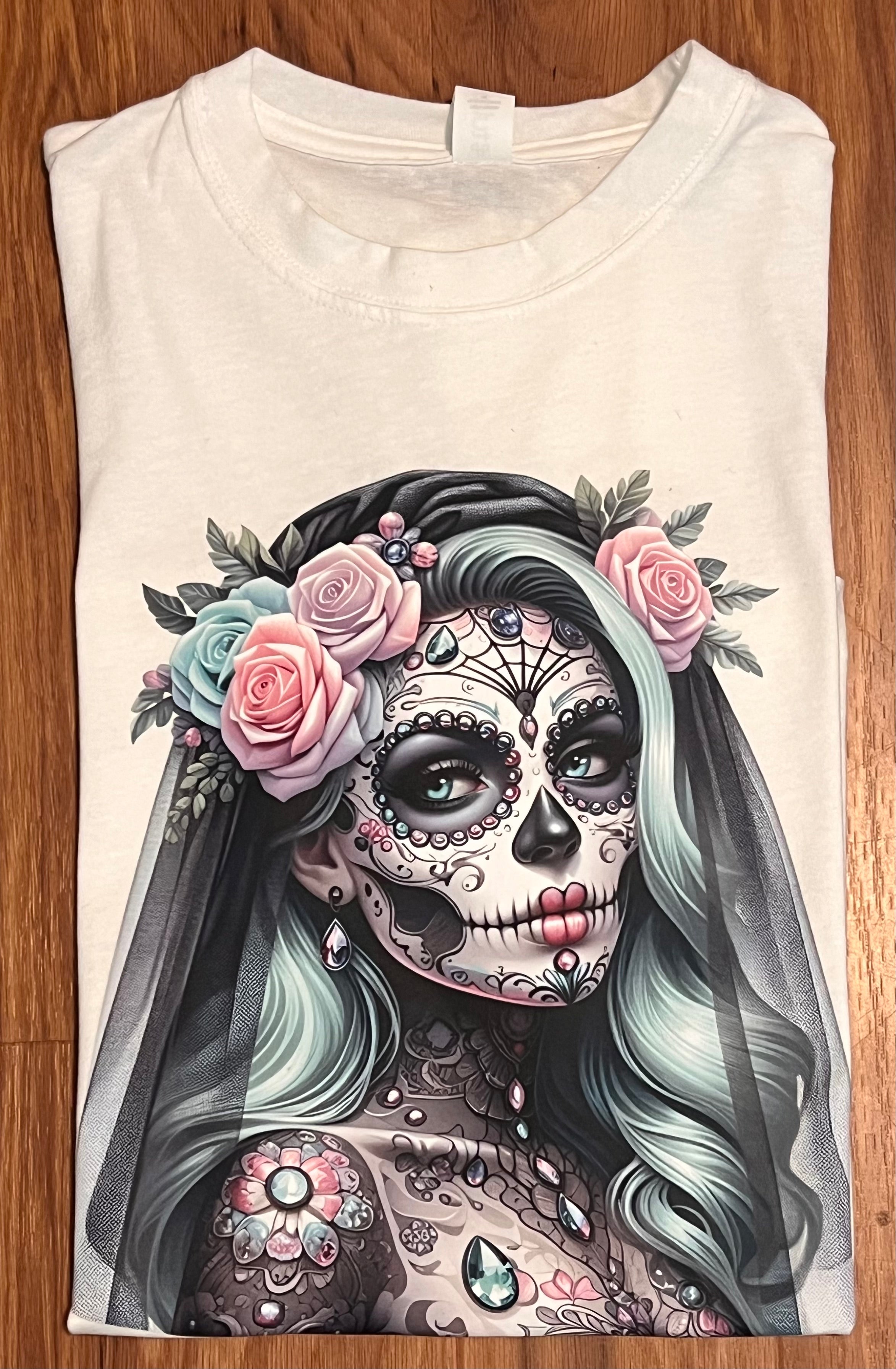 Catrina Rose Tee – Día de los Muertos Inspired Design T-Shirt Crewneck Short Sleeve