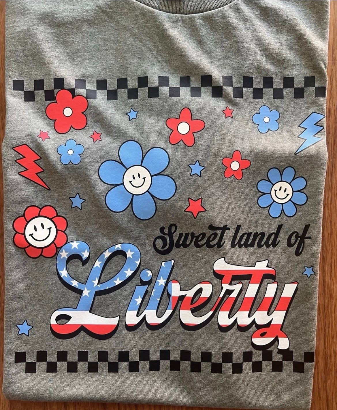 Casual drip, on sale 👕🔥 Size Large