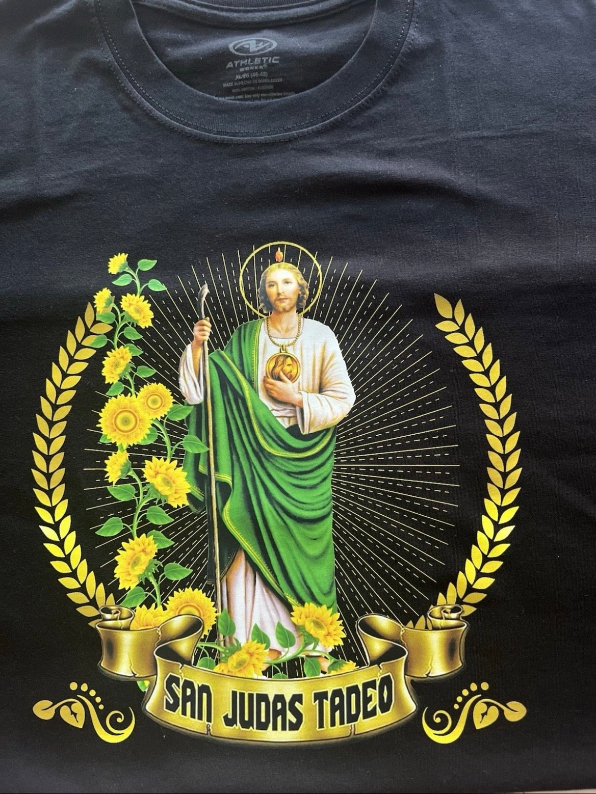 Gildan San Judas Tadeo Crewneck T-Shirt Short Sleeve
