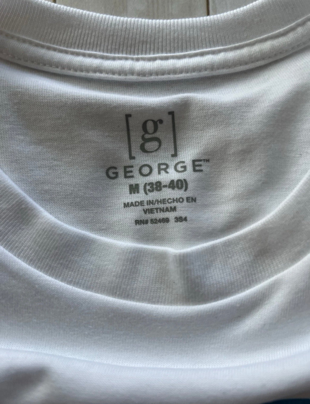 Casual drip, on sale 👕🔥 Size Medium